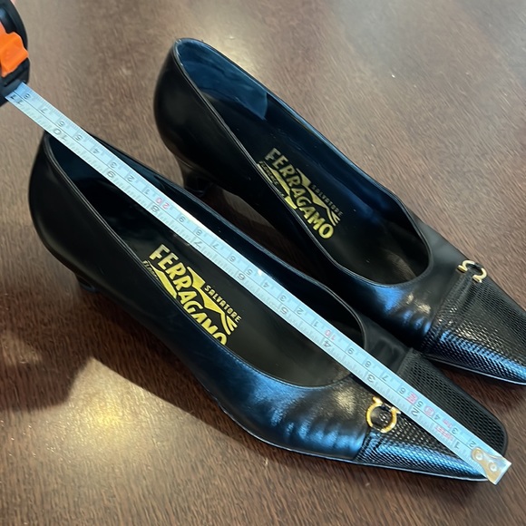 Lillaz Gancini Salvatore Ferragamo Embossed - Picture 9 of 11